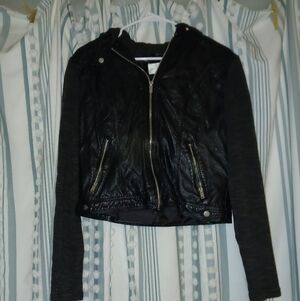 Women's BlackFaux Leather Jacket with knitted sleeves by Xhileration sz Large
